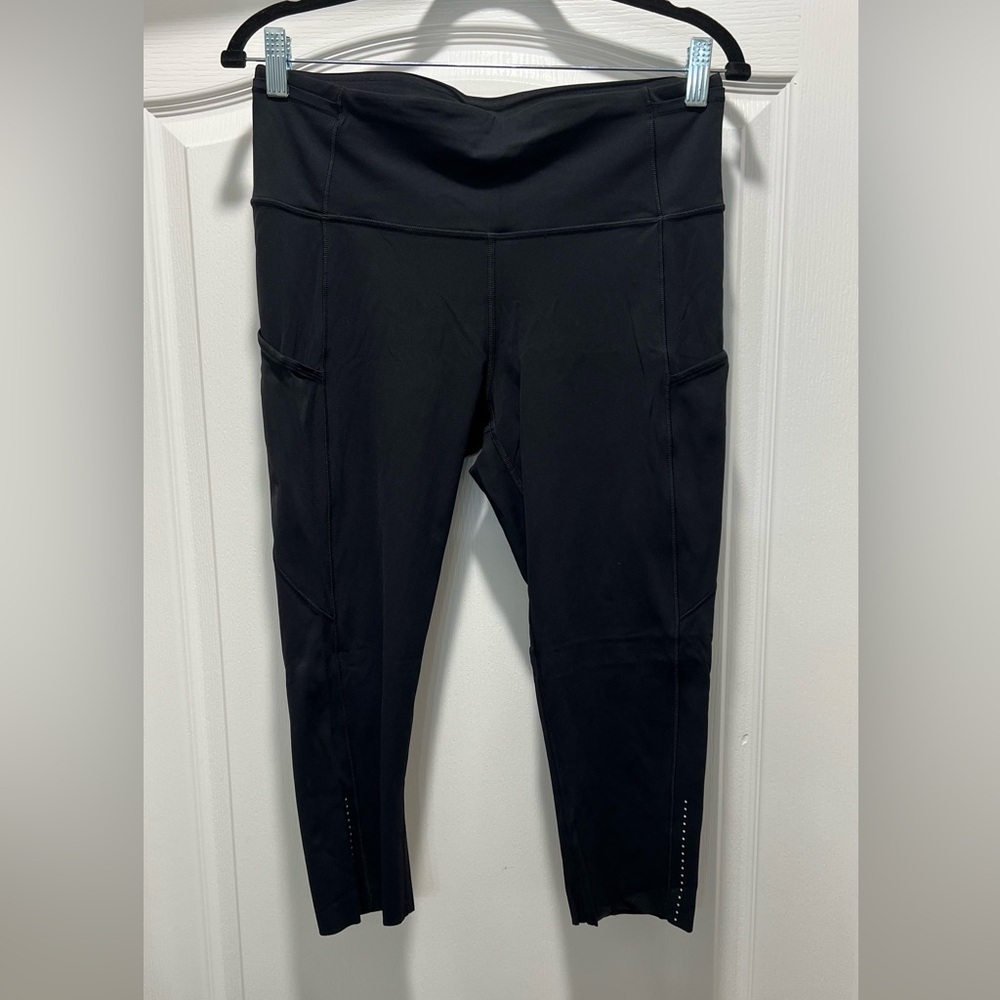 Lululemon Fast & Free Crop Legging - Picture 5 of 7